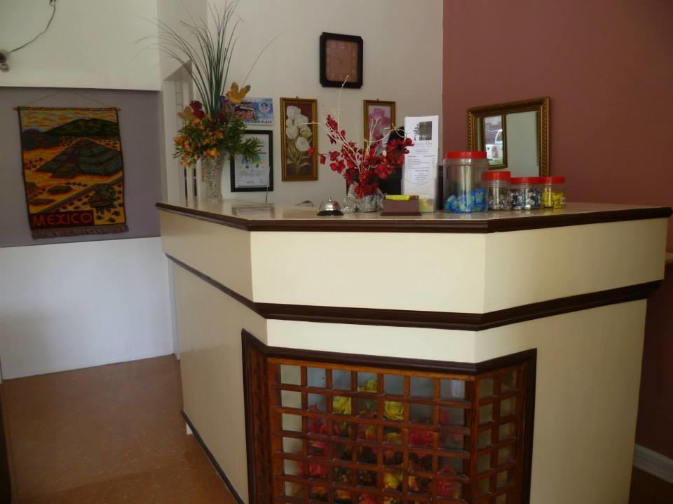 Newport Oak Pension Inn ตักบีลารัน ซิตี ภายนอก รูปภาพ